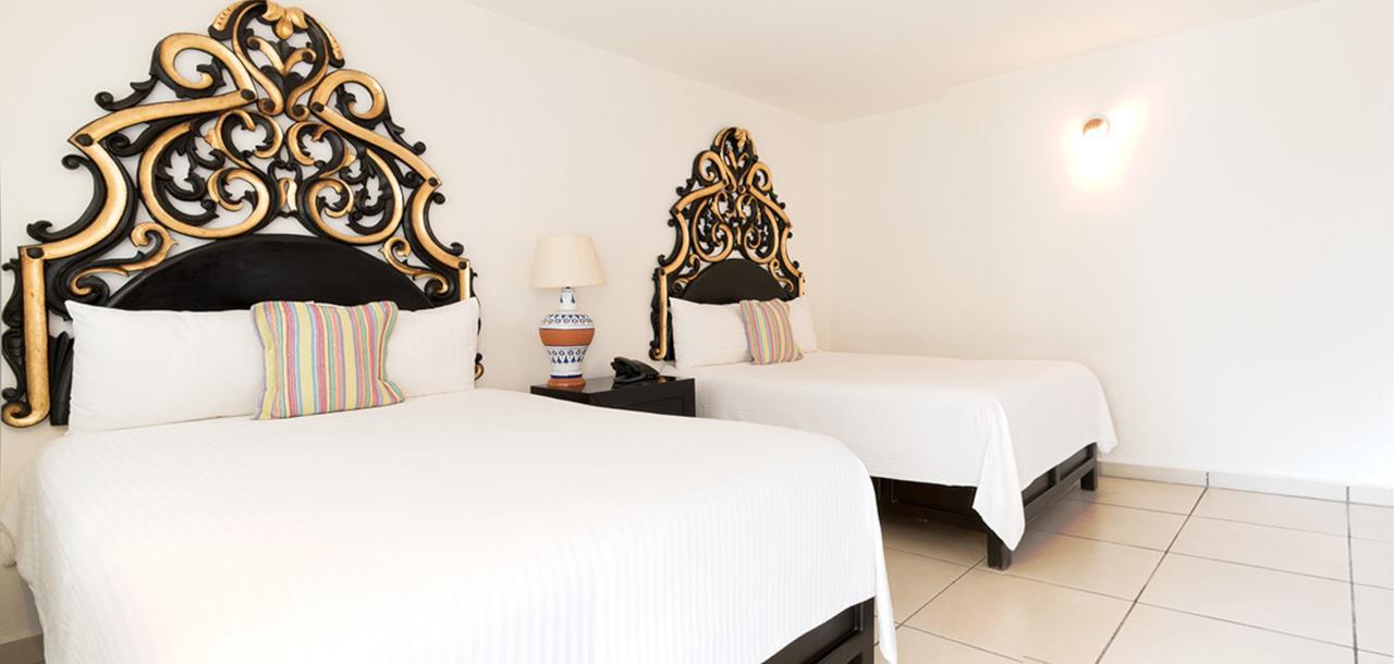 Hotel Expres By Hosting House Morelia Exterior photo